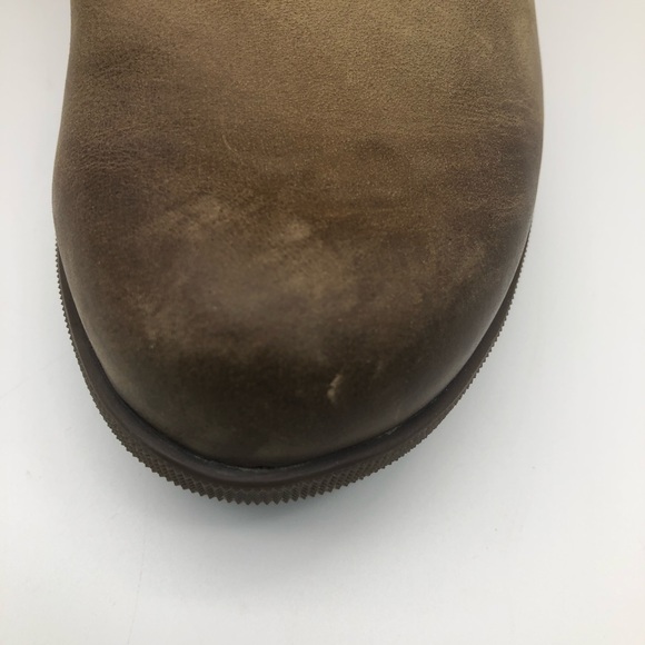 SOREL boots. - Picture 4 of 16